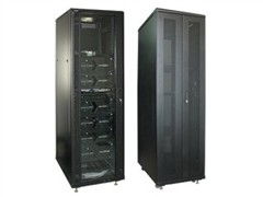 深入解析aaron1機柜及控制臺 IT168產品報價與性能評測